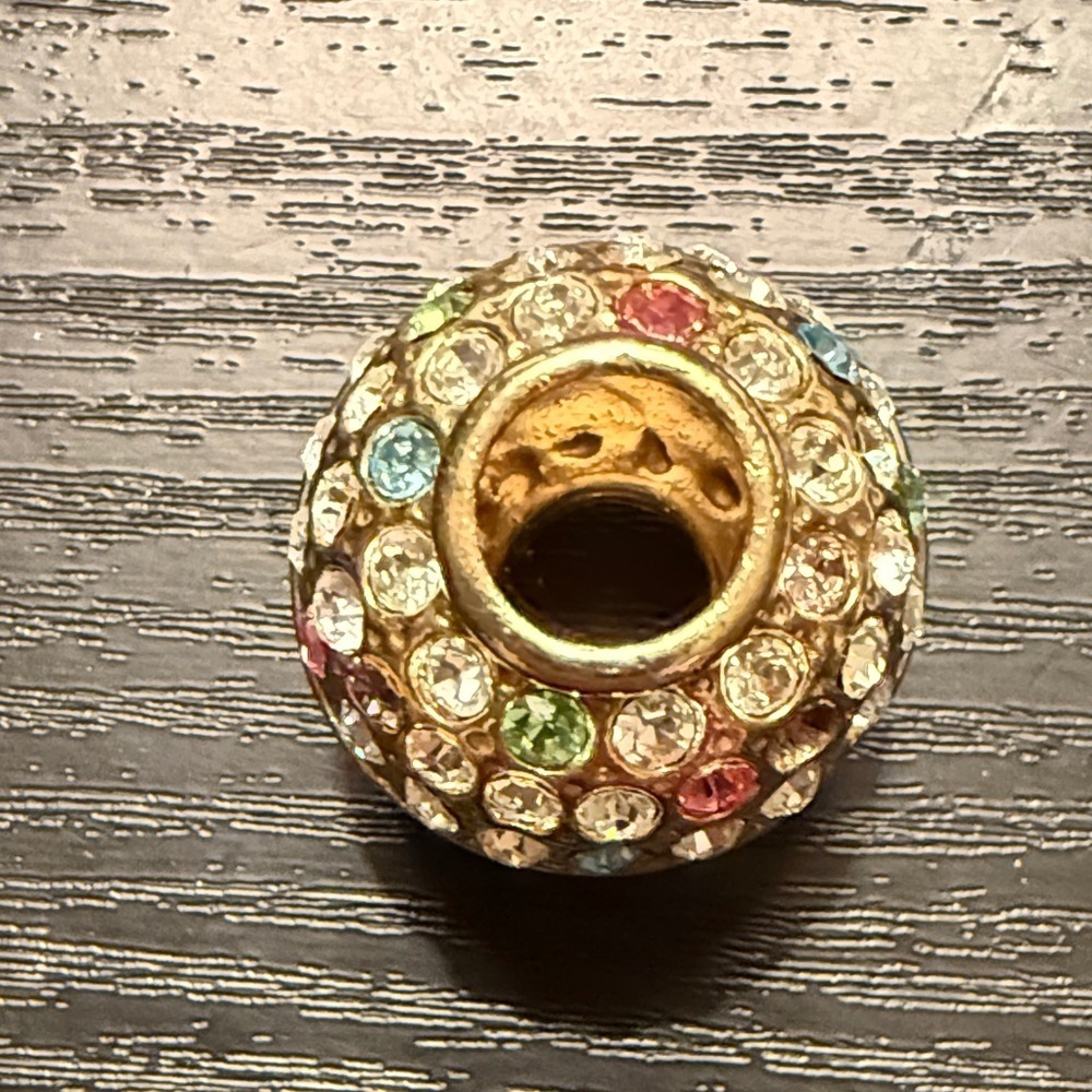 D’Orlan Vintage 22kt Goldplated sphere Pendant w Multicolor Swarovski Crystals - Picture 2 of 4
